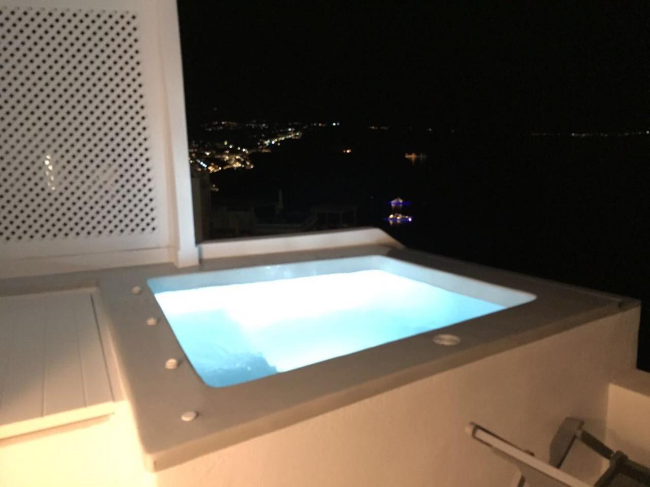Altana Cliffside Villas Imerovigli  Esterno foto